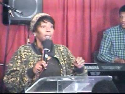 Sermon admonishing us to give thanks always