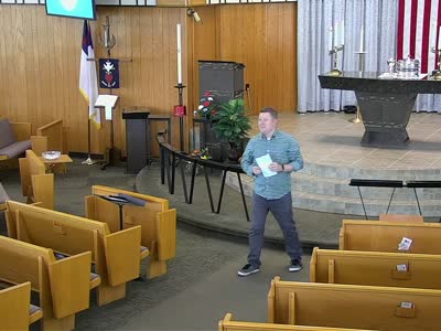 Sunday morning worship featuring contemporary worship and music