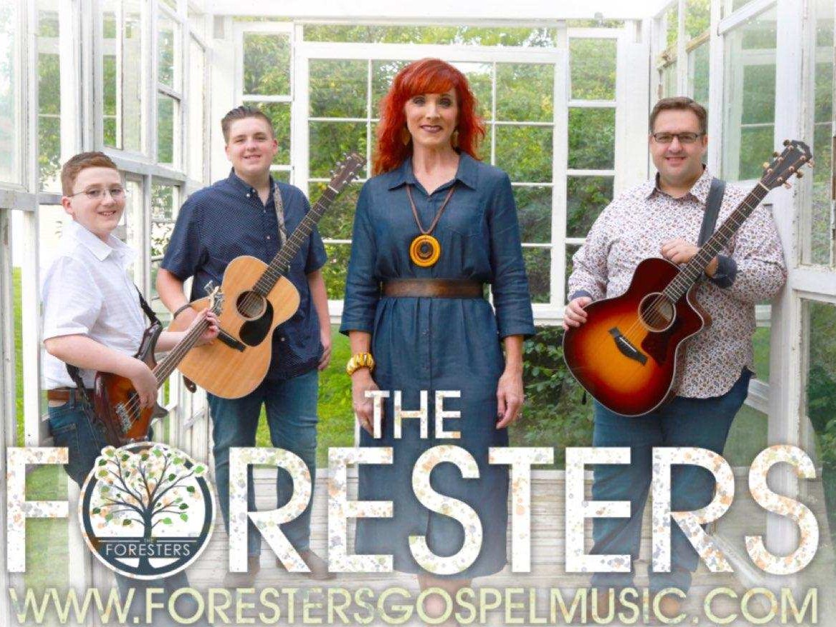 The Foresters  In Concert