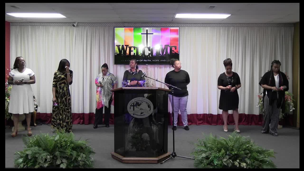 SUNDAY SERVICE 