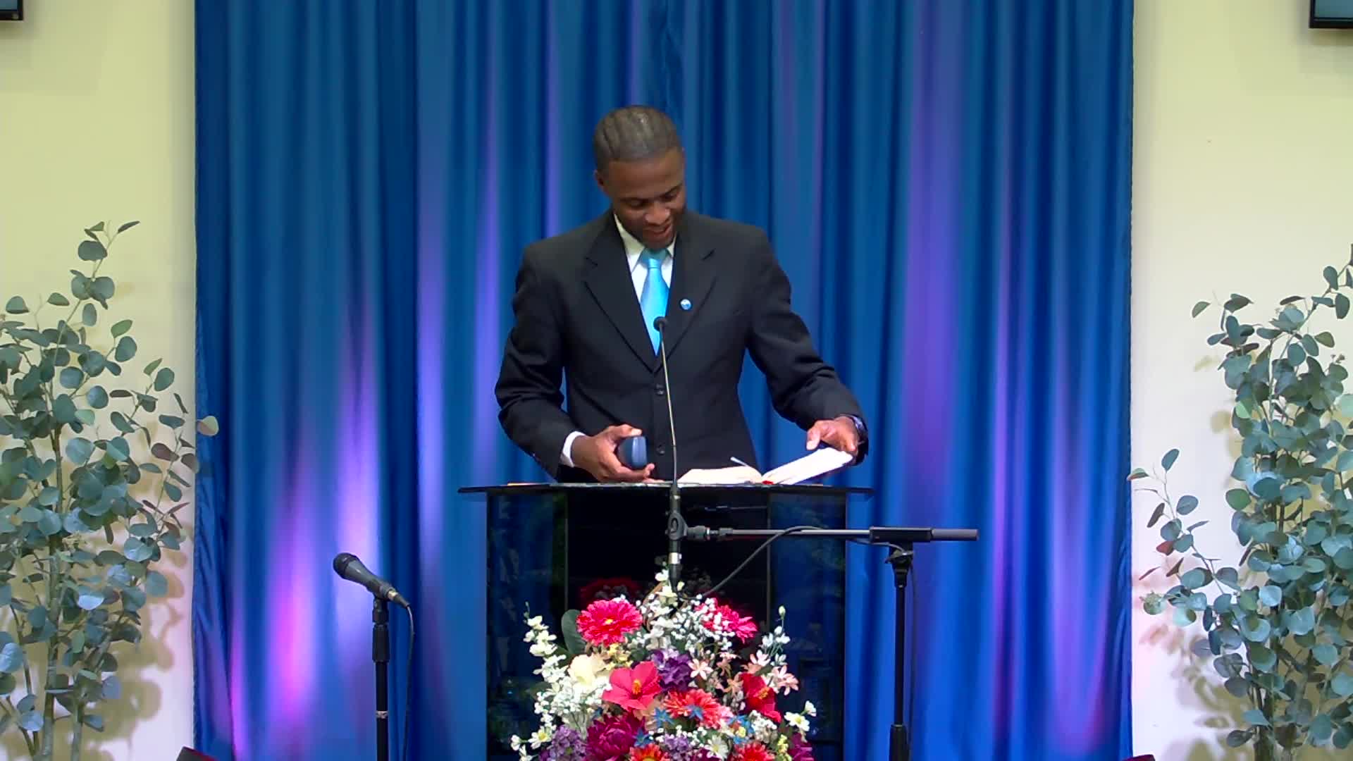 LaGrange SDA Church Worship Service