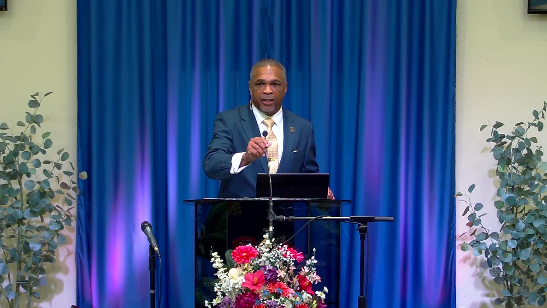 LaGrange SDA Church Worship Service